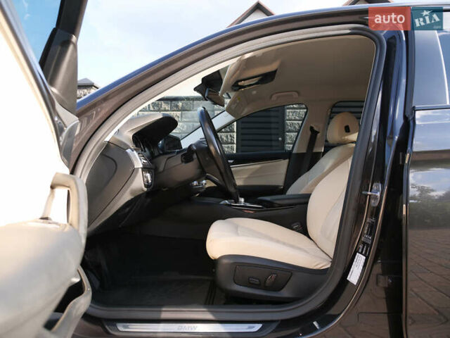 Серый БМВ 5 Серия, объемом двигателя 3 л и пробегом 186 тыс. км за 28999 $, фото 32 на Automoto.ua