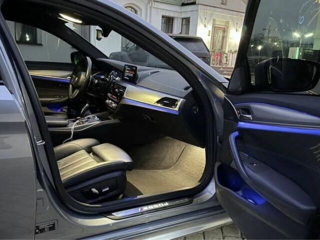 Серый БМВ 5 Серия, объемом двигателя 0 л и пробегом 70 тыс. км за 24700 $, фото 6 на Automoto.ua