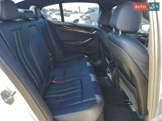 Серый БМВ 5 Серия, объемом двигателя 0 л и пробегом 114 тыс. км за 10800 $, фото 9 на Automoto.ua
