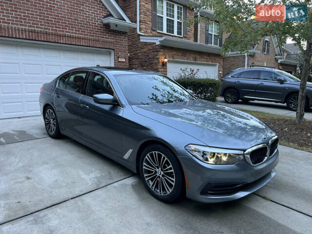 Серый БМВ 5 Серия, объемом двигателя 2 л и пробегом 124 тыс. км за 23000 $, фото 2 на Automoto.ua