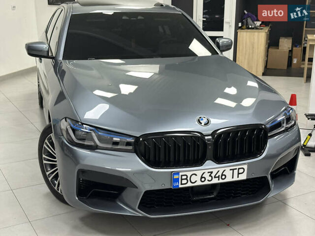 Серый БМВ 5 Серия, объемом двигателя 2 л и пробегом 51 тыс. км за 32999 $, фото 1 на Automoto.ua