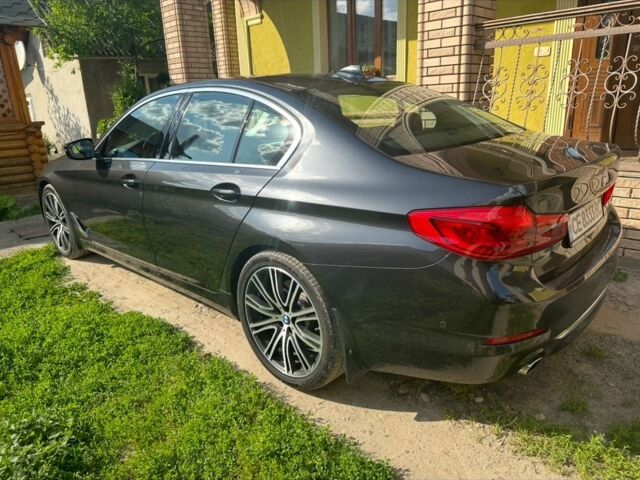 Серый БМВ 5 Серия, объемом двигателя 3 л и пробегом 240 тыс. км за 41000 $, фото 2 на Automoto.ua