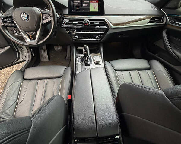 Серый БМВ 5 Серия, объемом двигателя 2 л и пробегом 113 тыс. км за 29800 $, фото 17 на Automoto.ua