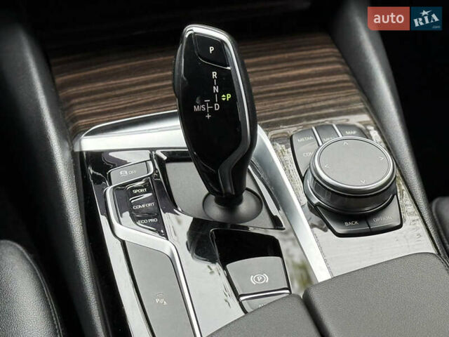 Сірий БМВ 5 Серія, об'ємом двигуна 2 л та пробігом 130 тис. км за 23900 $, фото 18 на Automoto.ua
