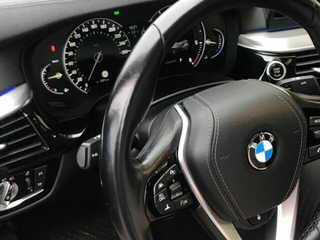 Серый БМВ 5 Серия, объемом двигателя 3 л и пробегом 240 тыс. км за 41000 $, фото 14 на Automoto.ua