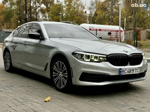 Серый БМВ 5 Серия, объемом двигателя 2 л и пробегом 130 тыс. км за 25500 $, фото 9 на Automoto.ua