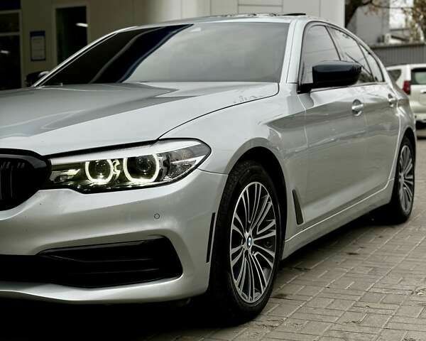 Серый БМВ 5 Серия, объемом двигателя 2 л и пробегом 130 тыс. км за 25500 $, фото 5 на Automoto.ua