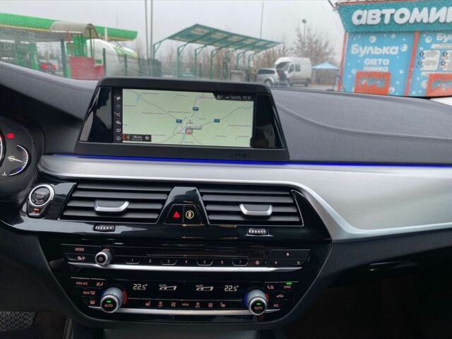 Серый БМВ 5 Серия, объемом двигателя 3 л и пробегом 240 тыс. км за 41000 $, фото 20 на Automoto.ua