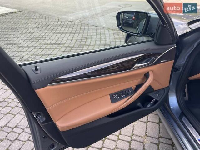 Серый БМВ 5 Серия, объемом двигателя 2.99 л и пробегом 178 тыс. км за 36800 $, фото 22 на Automoto.ua