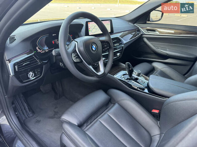 Серый БМВ 5 Серия, объемом двигателя 2 л и пробегом 67 тыс. км за 30500 $, фото 14 на Automoto.ua
