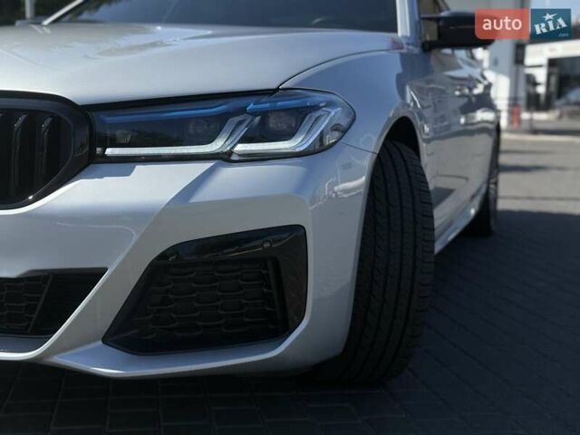 Сірий БМВ 5 Серія, об'ємом двигуна 2 л та пробігом 70 тис. км за 31777 $, фото 14 на Automoto.ua