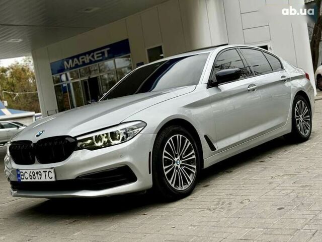 Серый БМВ 5 Серия, объемом двигателя 2 л и пробегом 130 тыс. км за 25500 $, фото 1 на Automoto.ua