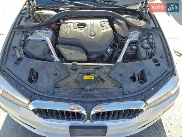 Серый БМВ 5 Серия, объемом двигателя 0 л и пробегом 114 тыс. км за 10800 $, фото 10 на Automoto.ua