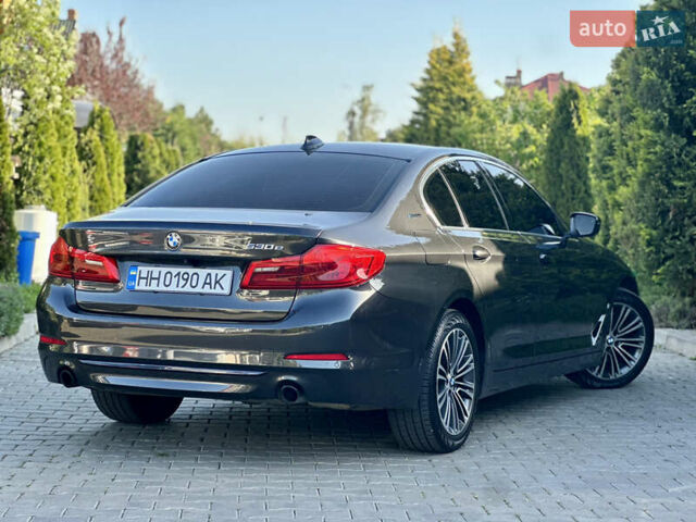 Серый БМВ 5 Серия, объемом двигателя 2 л и пробегом 97 тыс. км за 27500 $, фото 2 на Automoto.ua