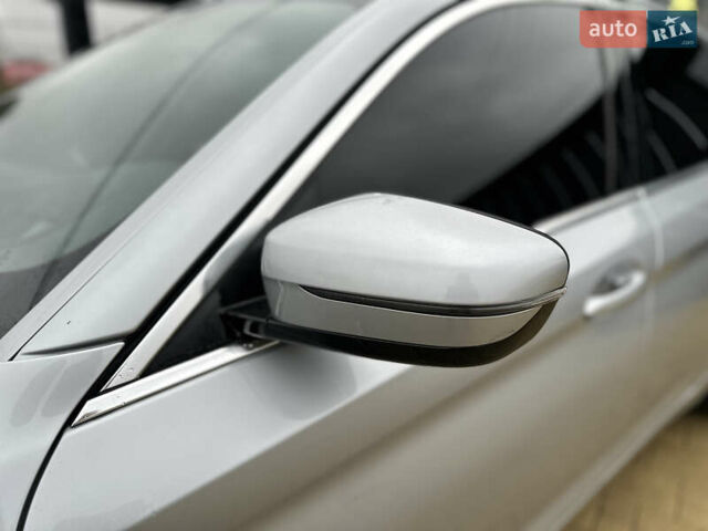 Серый БМВ 5 Серия, объемом двигателя 2 л и пробегом 142 тыс. км за 23900 $, фото 8 на Automoto.ua