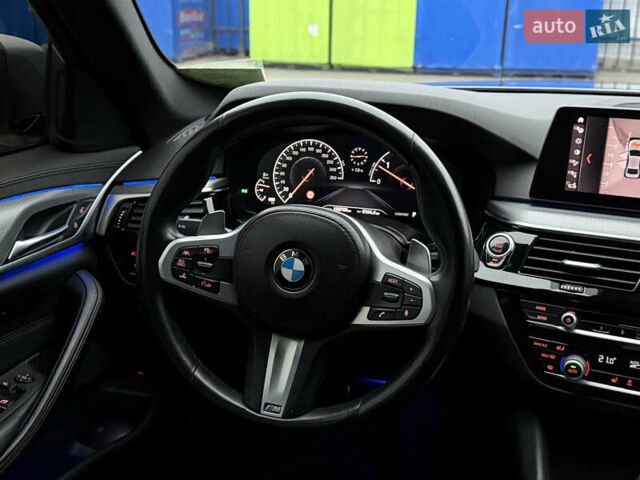 Серый БМВ 5 Серия, объемом двигателя 2.99 л и пробегом 158 тыс. км за 34500 $, фото 14 на Automoto.ua