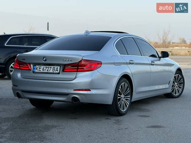 Серый БМВ 5 Серия, объемом двигателя 2 л и пробегом 82 тыс. км за 24999 $, фото 5 на Automoto.ua