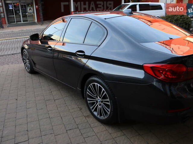 Серый БМВ 5 Серия, объемом двигателя 2 л и пробегом 74 тыс. км за 41900 $, фото 5 на Automoto.ua