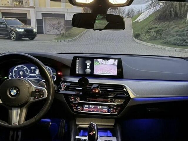 Серый БМВ 5 Серия, объемом двигателя 0 л и пробегом 70 тыс. км за 24700 $, фото 5 на Automoto.ua