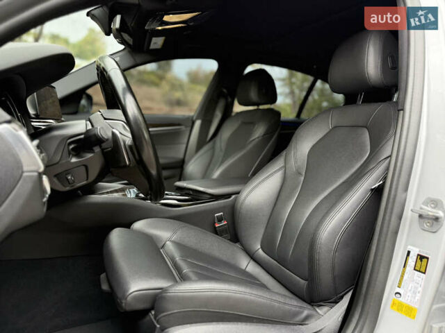 Сірий БМВ 5 Серія, об'ємом двигуна 2 л та пробігом 130 тис. км за 23900 $, фото 13 на Automoto.ua