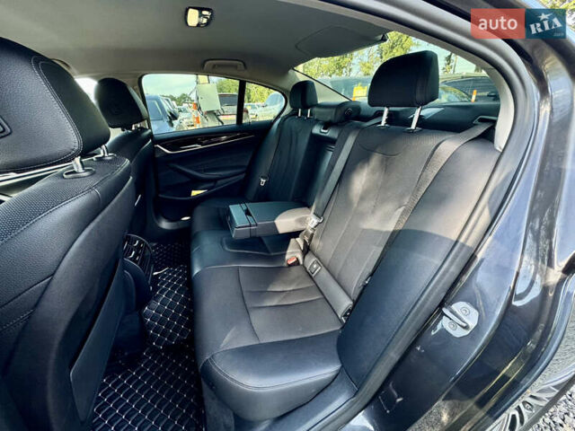 Сірий БМВ 5 Серія, об'ємом двигуна 2 л та пробігом 115 тис. км за 36000 $, фото 8 на Automoto.ua