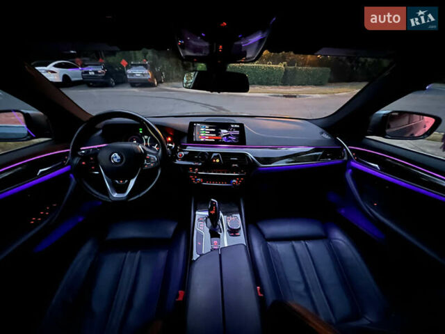 Серый БМВ 5 Серия, объемом двигателя 2 л и пробегом 124 тыс. км за 23000 $, фото 18 на Automoto.ua