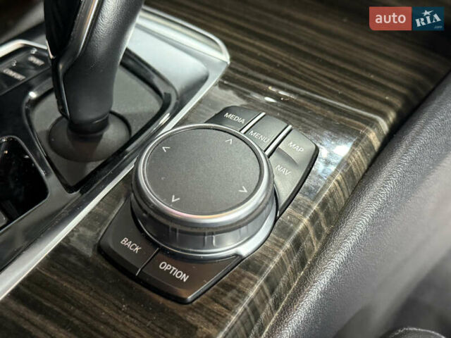 Серый БМВ 5 Серия, объемом двигателя 2 л и пробегом 109 тыс. км за 31900 $, фото 43 на Automoto.ua
