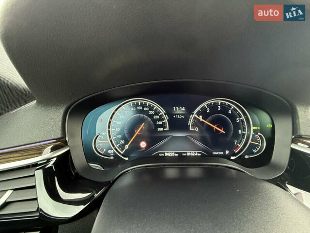 Серый БМВ 5 Серия, объемом двигателя 3 л и пробегом 94 тыс. км за 39000 $, фото 11 на Automoto.ua