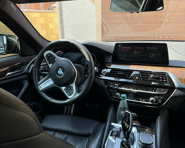 Сірий БМВ 5 Серія, об'ємом двигуна 3 л та пробігом 212 тис. км за 33000 $, фото 35 на Automoto.ua