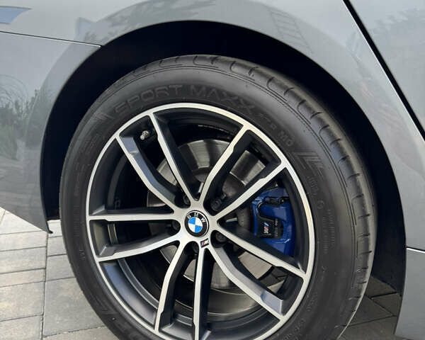 Серый БМВ 5 Серия, объемом двигателя 2.99 л и пробегом 150 тыс. км за 41000 $, фото 22 на Automoto.ua