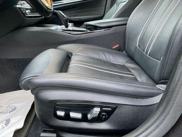 Серый БМВ 5 Серия, объемом двигателя 3 л и пробегом 240 тыс. км за 41000 $, фото 22 на Automoto.ua