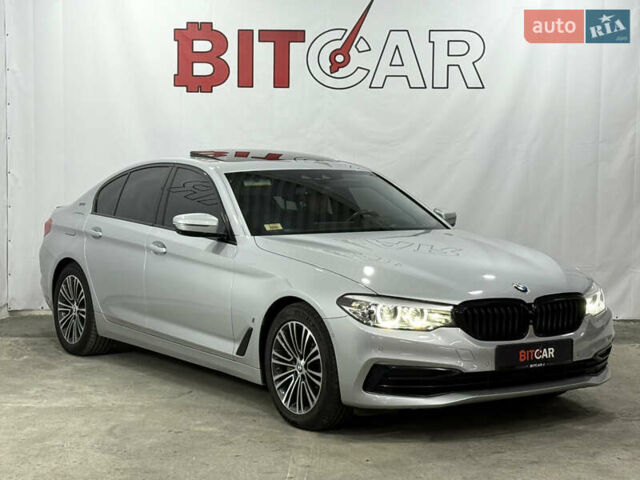 Серый БМВ 5 Серия, объемом двигателя 2 л и пробегом 109 тыс. км за 31900 $, фото 1 на Automoto.ua
