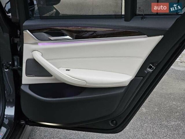 Серый БМВ 5 Серия, объемом двигателя 4.39 л и пробегом 76 тыс. км за 44999 $, фото 65 на Automoto.ua