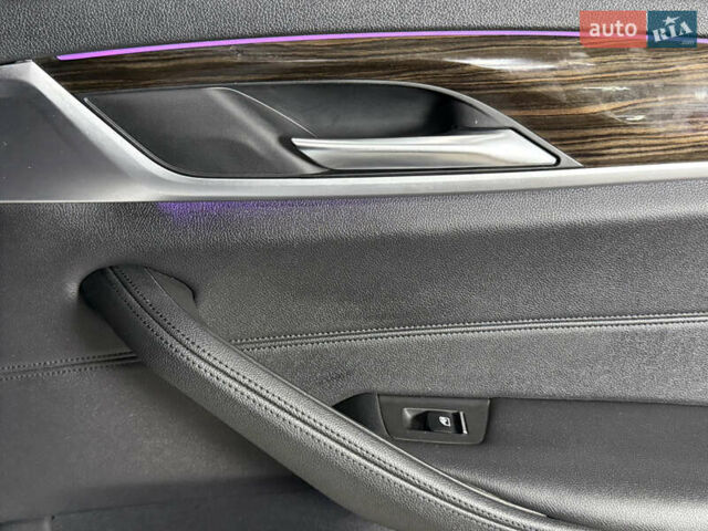 Серый БМВ 5 Серия, объемом двигателя 2 л и пробегом 109 тыс. км за 31900 $, фото 50 на Automoto.ua