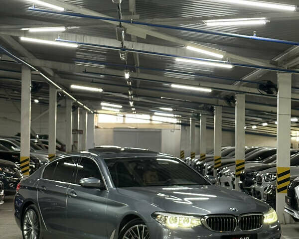 Сірий БМВ 5 Серія, об'ємом двигуна 2 л та пробігом 76 тис. км за 29800 $, фото 4 на Automoto.ua