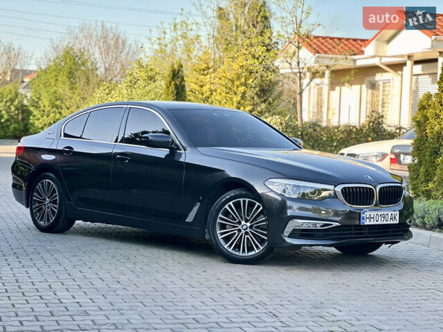 Серый БМВ 5 Серия, объемом двигателя 2 л и пробегом 97 тыс. км за 27500 $, фото 5 на Automoto.ua