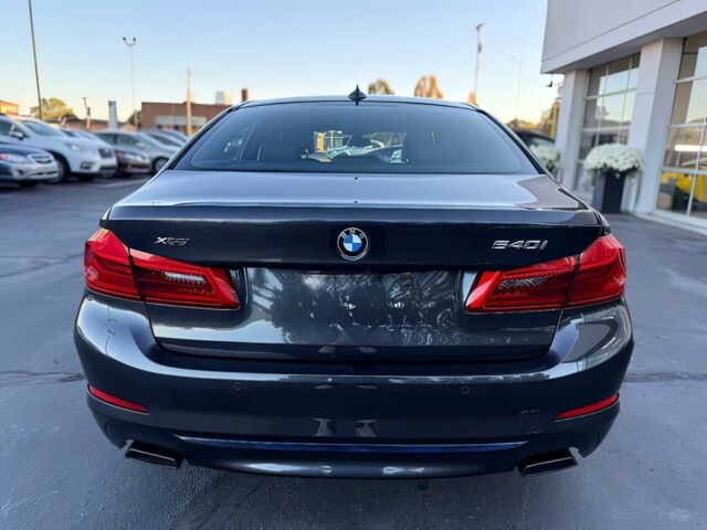 Серый БМВ 5 Серия, объемом двигателя 3 л и пробегом 46 тыс. км за 24000 $, фото 5 на Automoto.ua