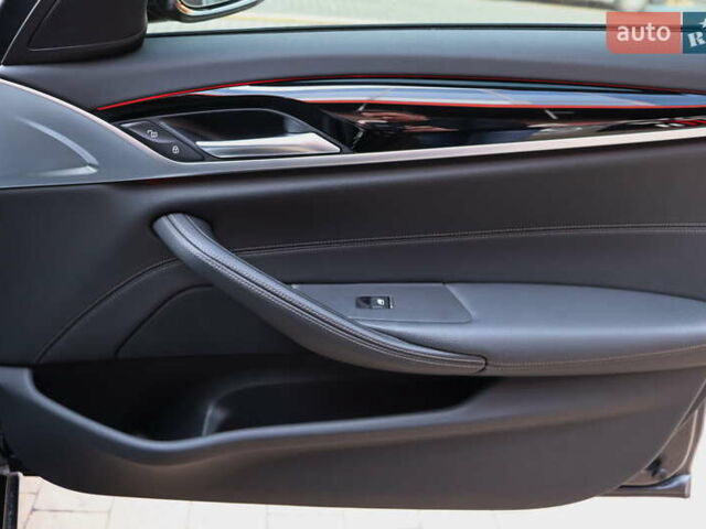 Серый БМВ 5 Серия, объемом двигателя 2 л и пробегом 74 тыс. км за 41900 $, фото 32 на Automoto.ua