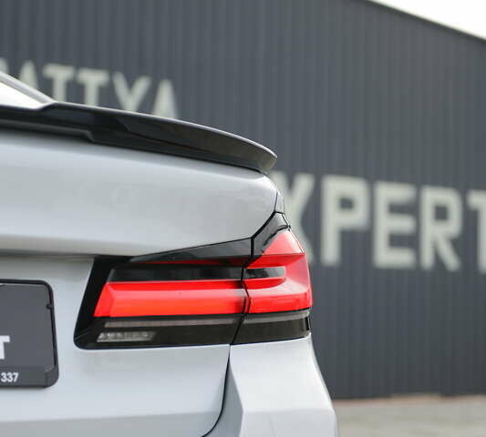 Сірий БМВ 5 Серія, об'ємом двигуна 2 л та пробігом 93 тис. км за 37500 $, фото 18 на Automoto.ua