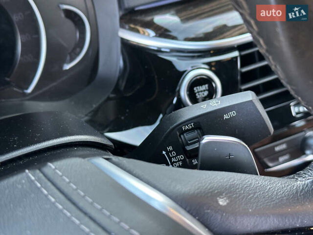 Серый БМВ 5 Серия, объемом двигателя 2 л и пробегом 97 тыс. км за 27500 $, фото 50 на Automoto.ua