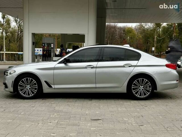 Серый БМВ 5 Серия, объемом двигателя 2 л и пробегом 130 тыс. км за 25500 $, фото 20 на Automoto.ua