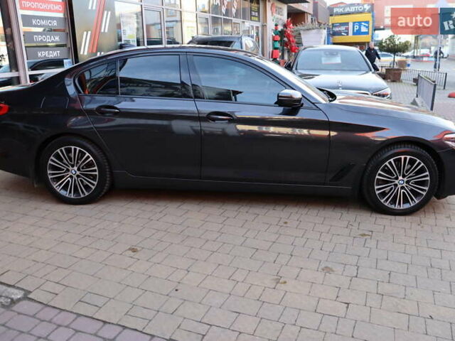 Серый БМВ 5 Серия, объемом двигателя 2 л и пробегом 74 тыс. км за 41900 $, фото 3 на Automoto.ua