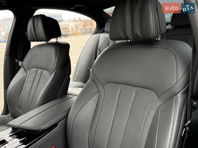 Сірий БМВ 5 Серія, об'ємом двигуна 2 л та пробігом 50 тис. км за 47700 $, фото 42 на Automoto.ua