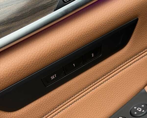 Серый БМВ 5 Серия, объемом двигателя 2 л и пробегом 63 тыс. км за 32999 $, фото 100 на Automoto.ua