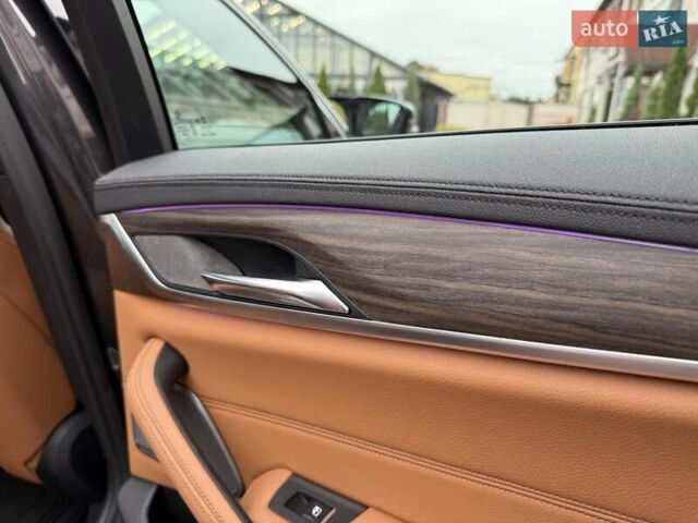 Серый БМВ 5 Серия, объемом двигателя 2 л и пробегом 63 тыс. км за 32999 $, фото 46 на Automoto.ua