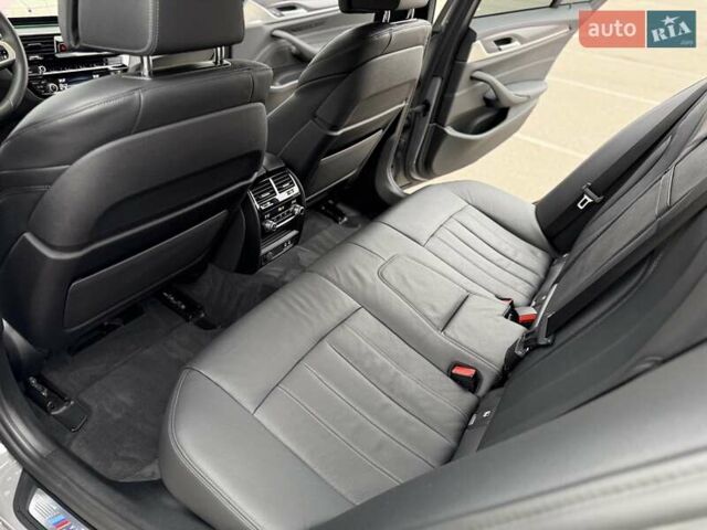 Серый БМВ 5 Серия, объемом двигателя 2 л и пробегом 48 тыс. км за 48800 $, фото 58 на Automoto.ua