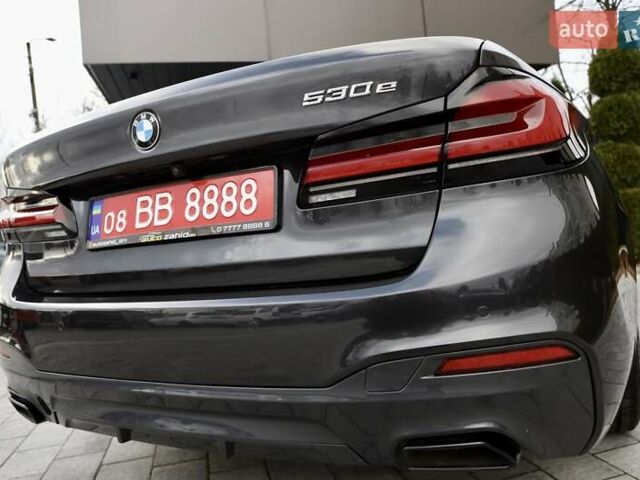 Серый БМВ 5 Серия, объемом двигателя 2 л и пробегом 66 тыс. км за 45999 $, фото 116 на Automoto.ua