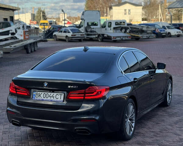 Серый БМВ 5 Серия, объемом двигателя 3 л и пробегом 69 тыс. км за 37500 $, фото 4 на Automoto.ua