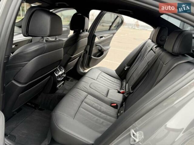 Серый БМВ 5 Серия, объемом двигателя 2 л и пробегом 48 тыс. км за 48800 $, фото 57 на Automoto.ua