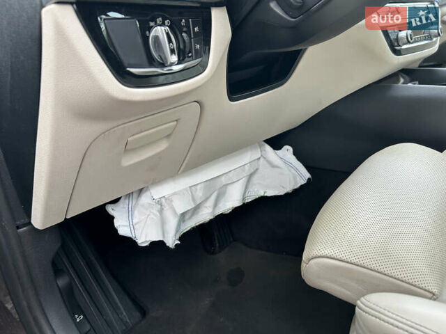 Сірий БМВ 5 Серія, об'ємом двигуна 2 л та пробігом 180 тис. км за 25900 $, фото 23 на Automoto.ua